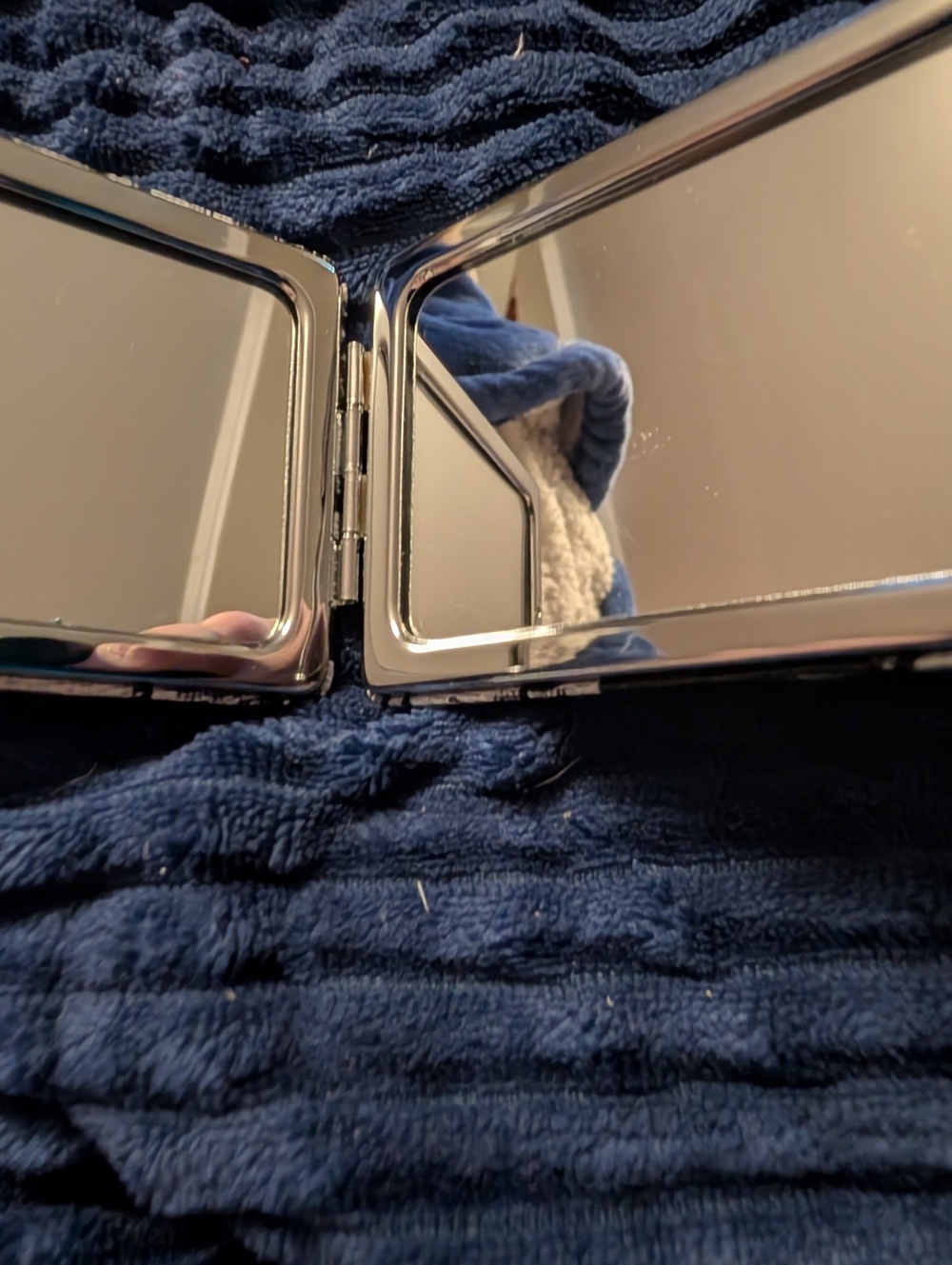 D COMPACT MIRROR - Picture 2 of 5